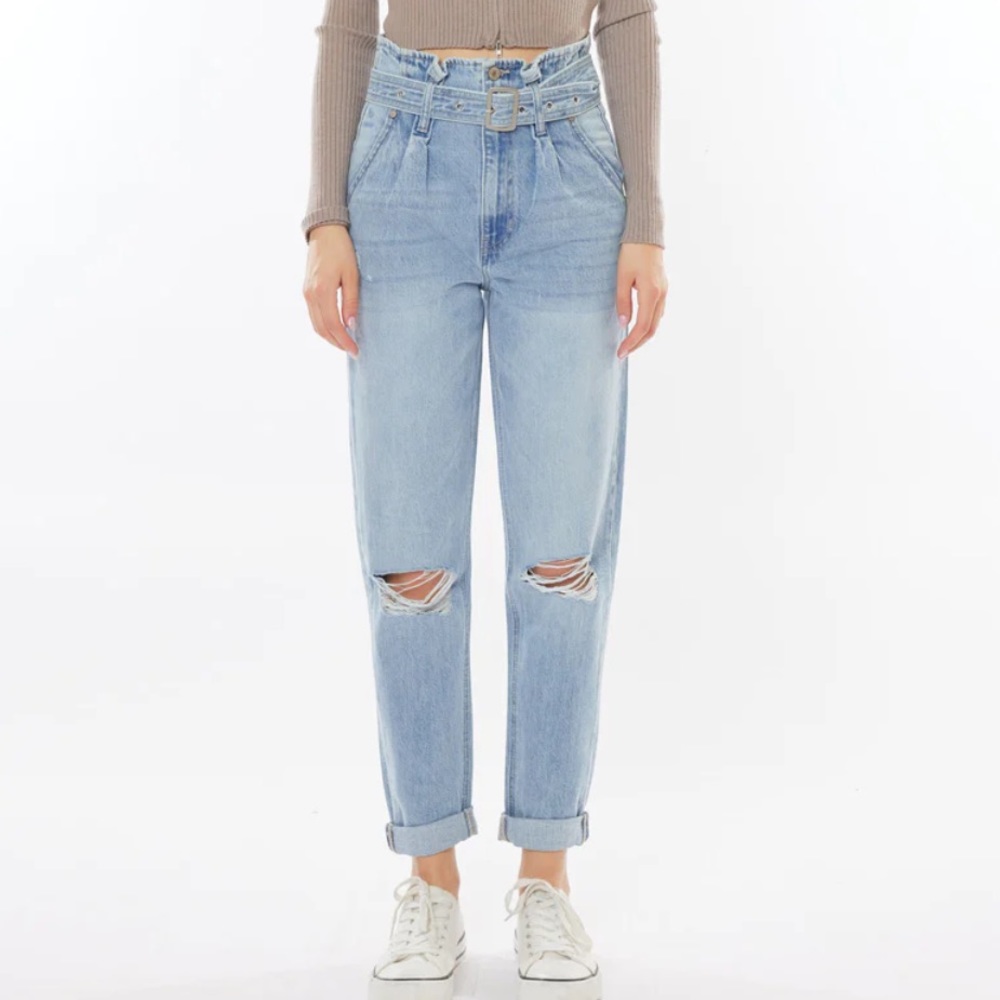 ILENA ULTRA HIGH RISE BELTED PAPERBAG MOM JEANS